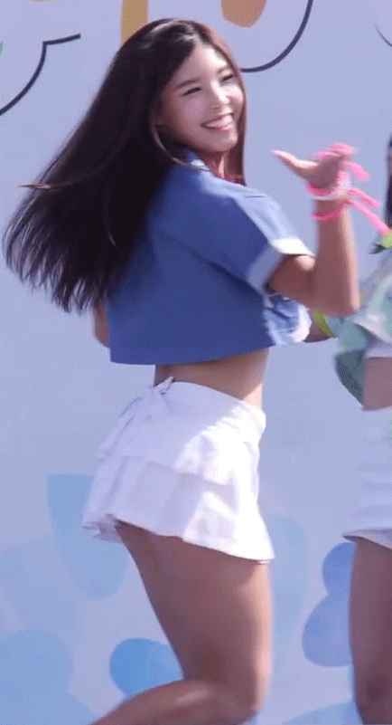 걸그룹 속바지 노출 모음.. gif 이미지 #3