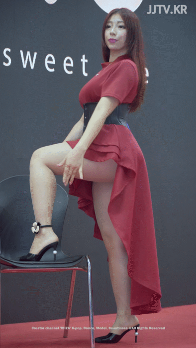 한때 한국 커뮤를 달궜던 AV배우 이미지 #4