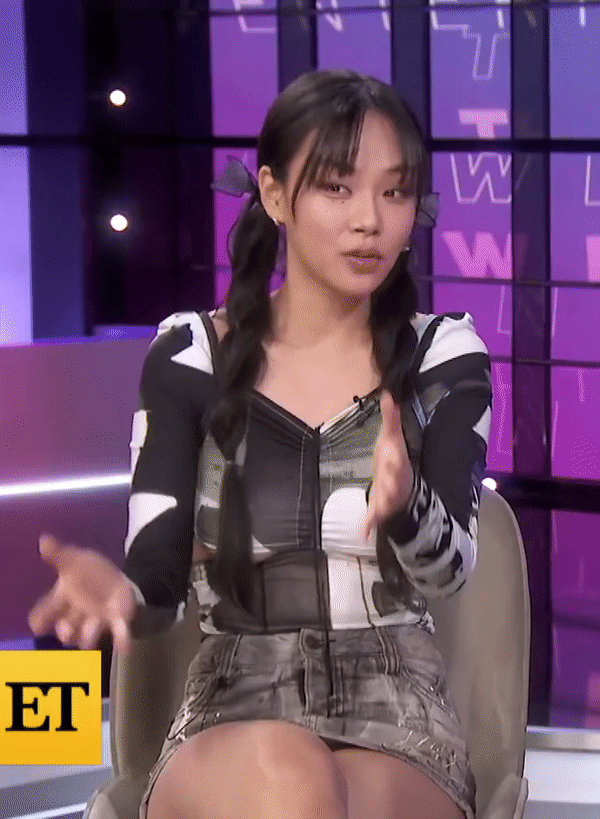 언더붑 상태로 방송출연한 비비 이미지 #3