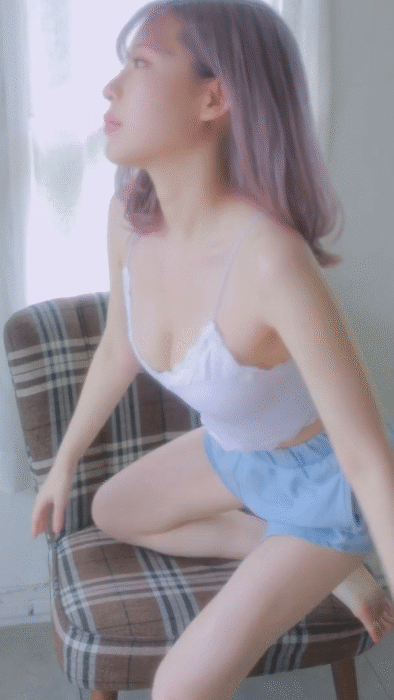 결혼하고 신혼 초 한 달 내내 본다는 장면 이미지 #3