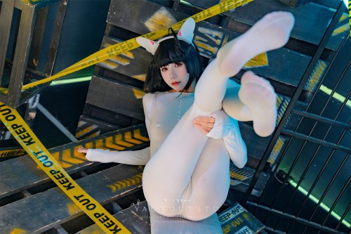 흰색 쫄쫄이 이미지 #1