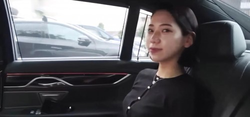 수줍어하는 FC 일본 아이돌 누나 이미지 #2