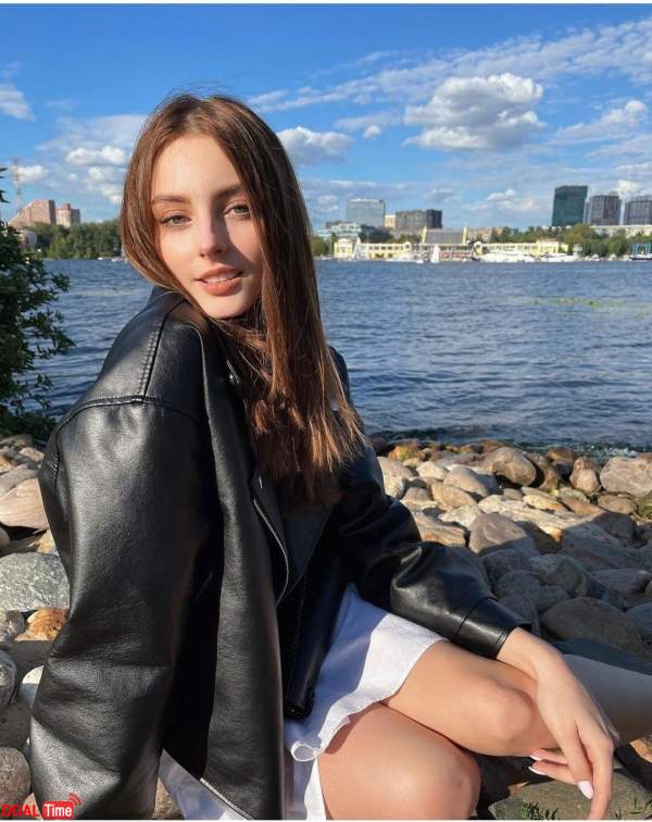 한국에서 활동했던 벨라루스 출신 모델누나 이미지 #11