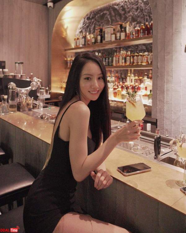 길거리 드럼치던 누나의 이쁜근황 이미지 #4