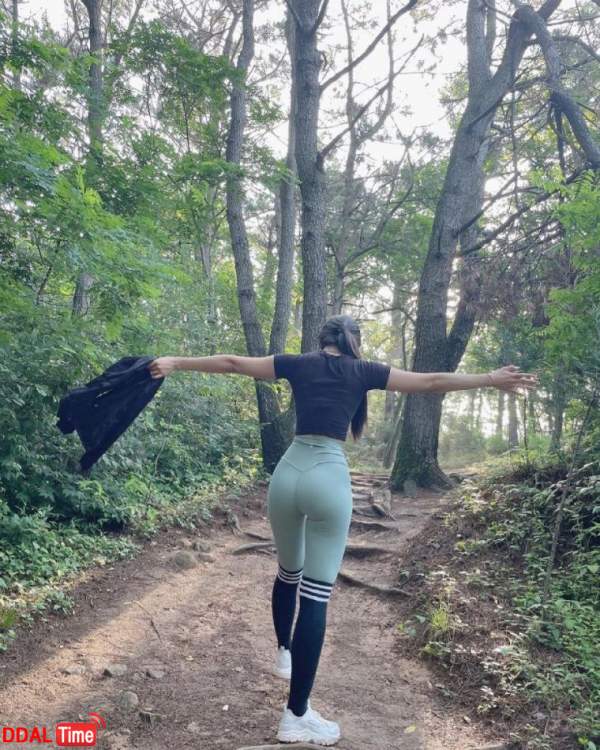 등산하다가 앞에 이런분들 있으면 ㄹㅇ 민망해짐 이미지 #6