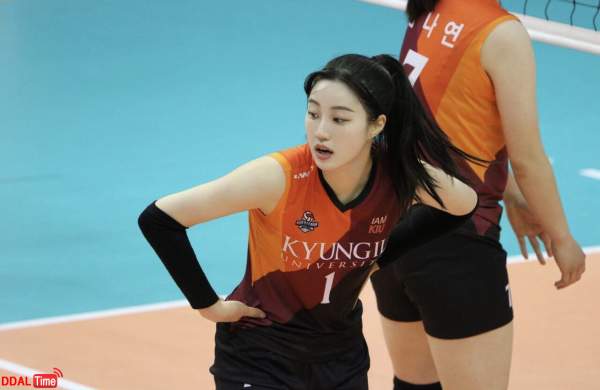 비치발리볼 신지은 선수 사복패션 이미지 #11