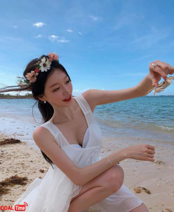 몸매까지 ㅎㄷㄷ한 인스타 존예녀 이미지 #2