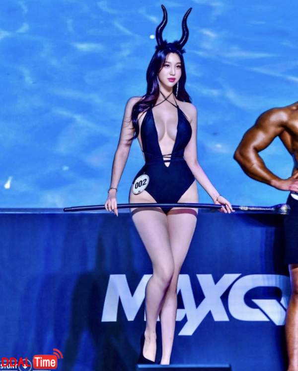 자연산 E컵 치어리더 실물 뜸 이미지 #4