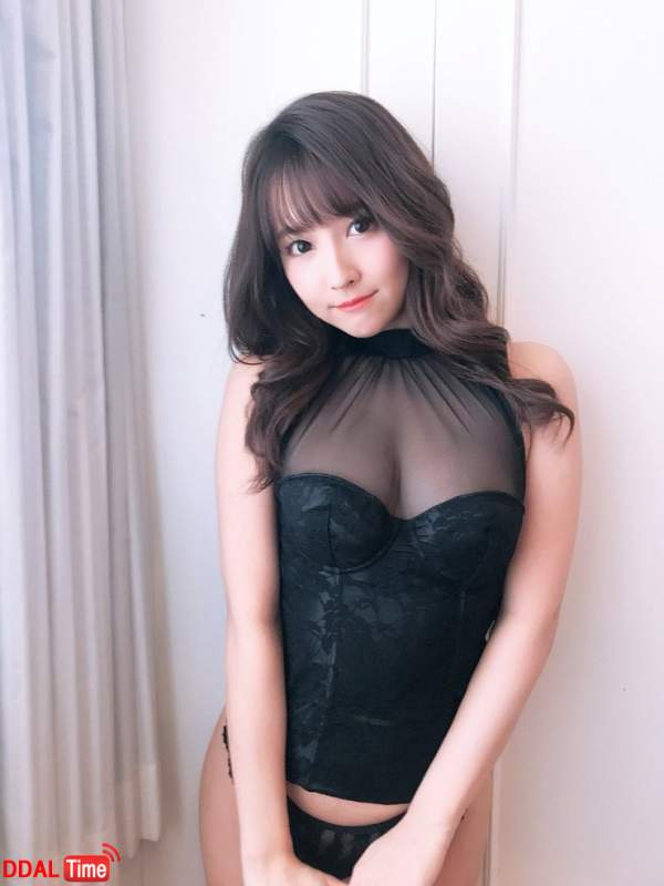 남돌 2명 꼬실만한 체급 이미지 #1