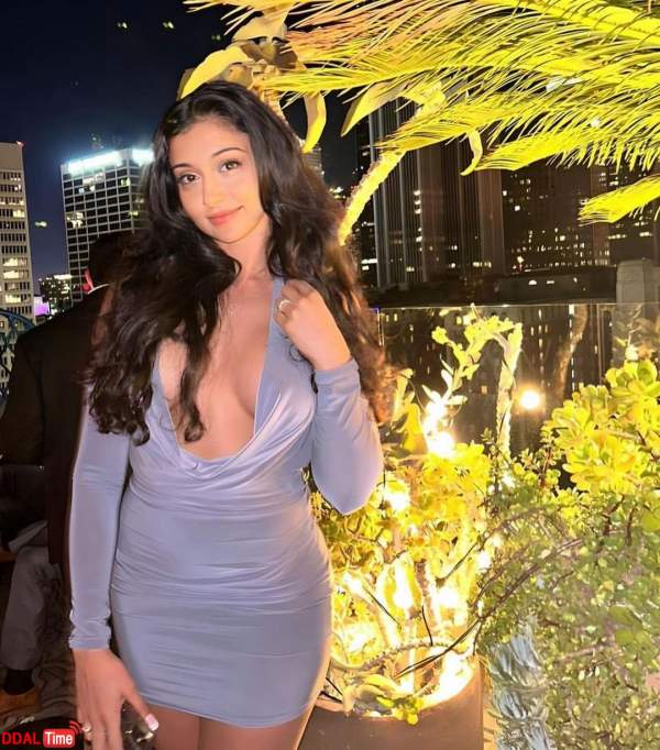 오늘 WWE에 데뷔한 레전드 레슬러의 딸 이미지 #2