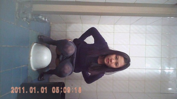 이쁜애들만 모음 화장실 이미지 #1