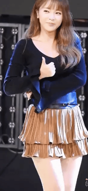 예의 바른 홍진영 이미지 #2