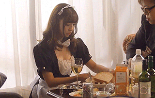 부자의 대저택에서 복종의 메이드 이미지 #1